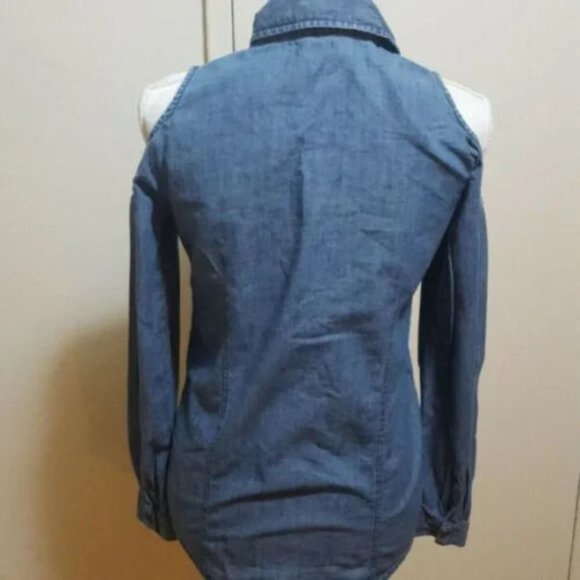 Charlotte Russe blue shirt size small - Picture 6 of 8